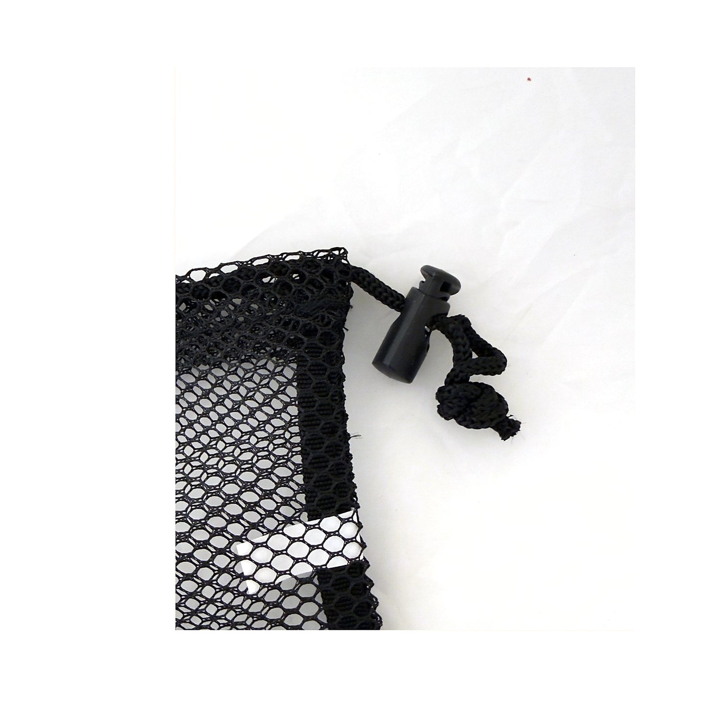 Close-up of the drawstring closure on the Golf Ball Nut mesh bag